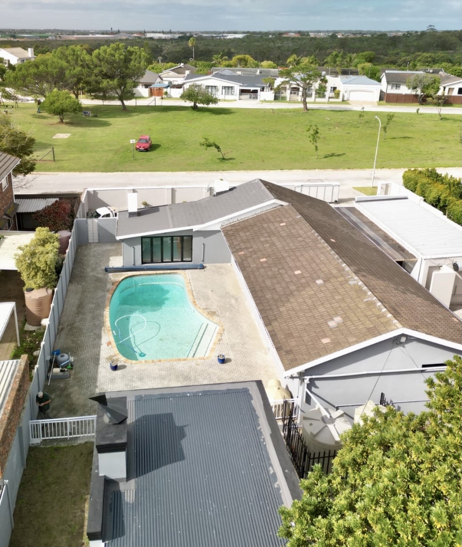 4 Bedroom Property for Sale in Fernglen Eastern Cape